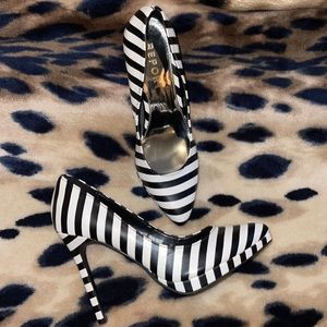 Black and White striped, Stiletto style Heels